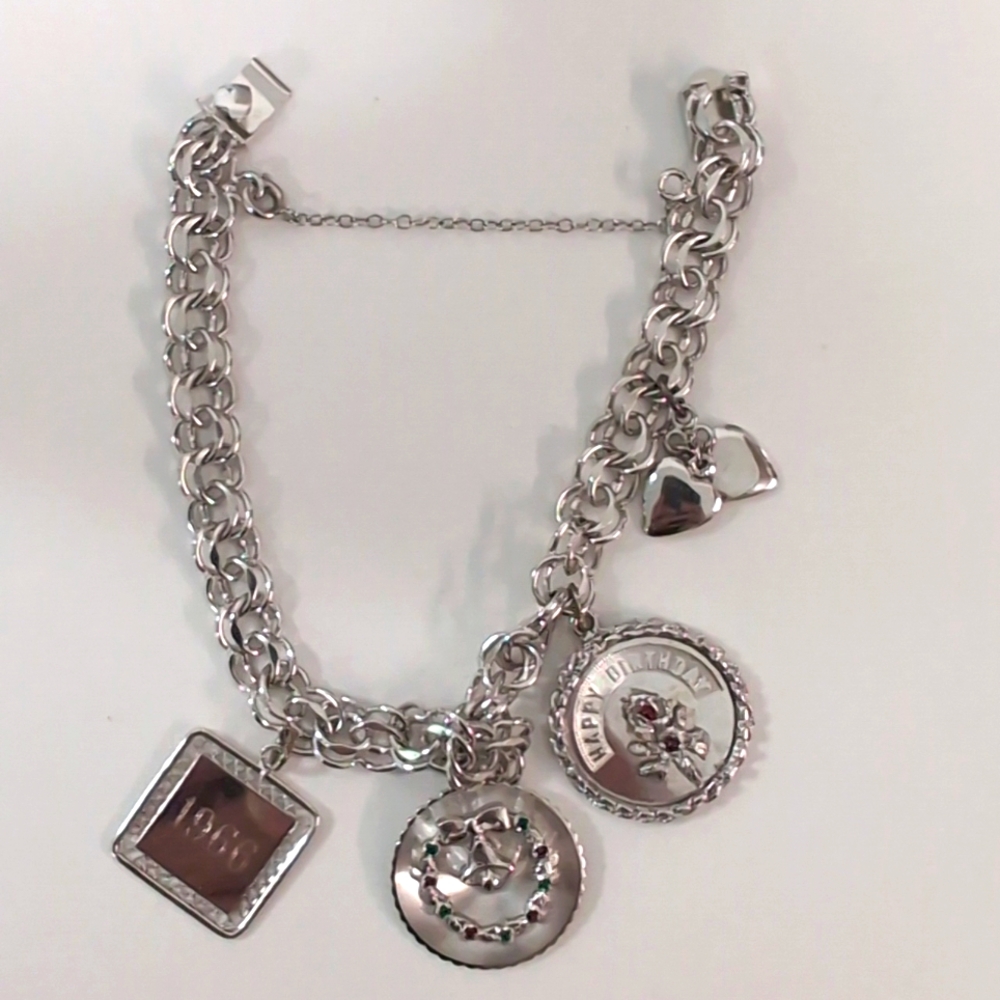 Vintage Elco Charm Bracelet With Charms - Picture 3 of 8